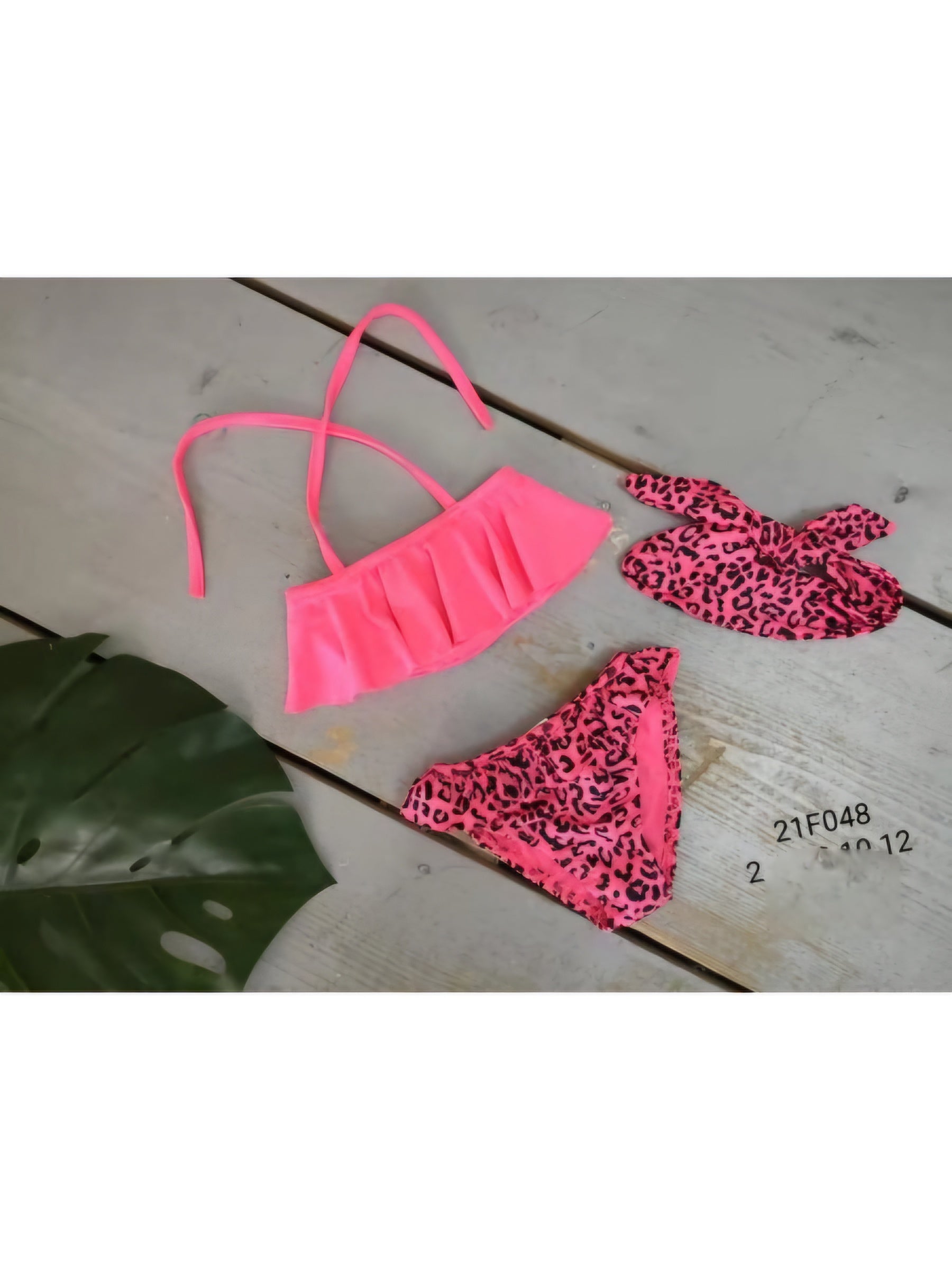 Panterprint bikini meisje neon roze